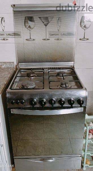 Cooking range with gas cylinder 1
