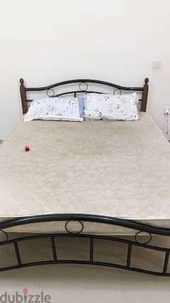 queen size bed with mattress for sle
