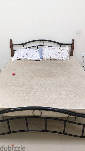queen size bed with mattress for sle 0
