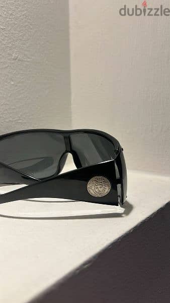 نظارة فيرساتشي أصلية للبيع- sunglasses Versace original 2
