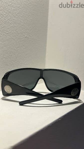 نظارة فيرساتشي أصلية للبيع- sunglasses Versace original 3