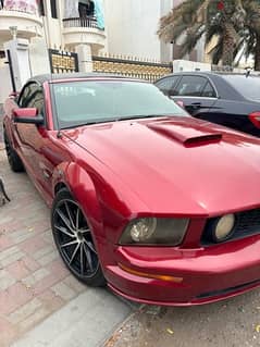 ford mustang excellent condition with 1 year insurance
