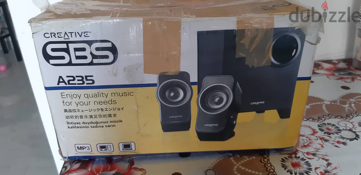 CREATIVE SBS A235 Speaker and Subwoofer 1