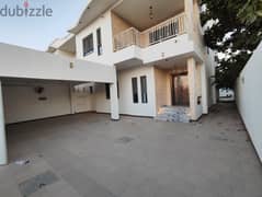 UNIQUE 6bhk Huge villa to let in Khoud Hay Kawsar includes wardrobs an