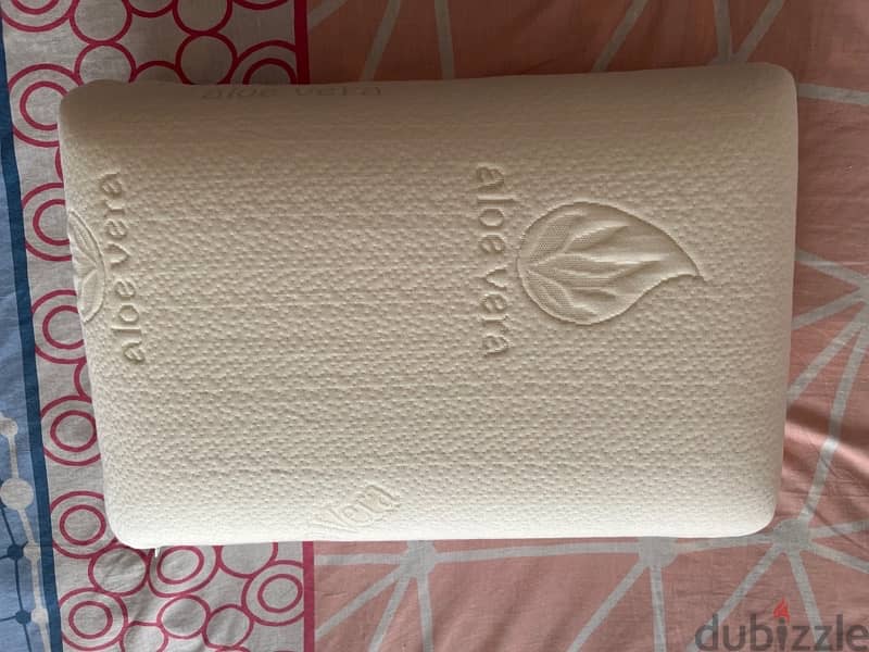 BRAND NEW PREMIUM MEMORY FOAM PILLOW 0