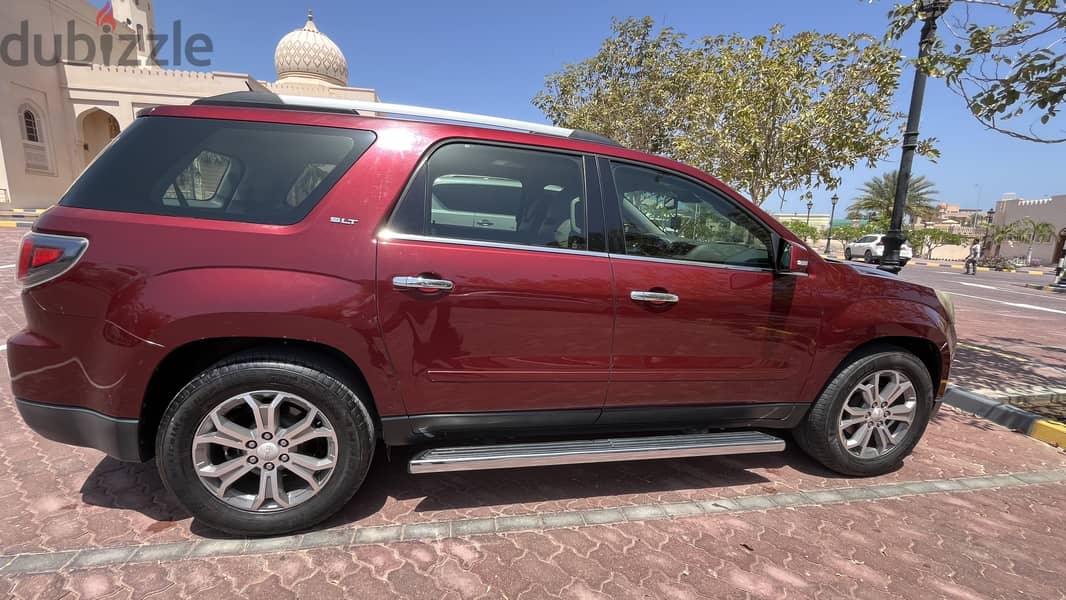 GMC Acadia 2016 SLT Excellent Condition and Owned by Expatriates 2