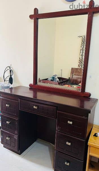 Dressing Table with Mirror 1