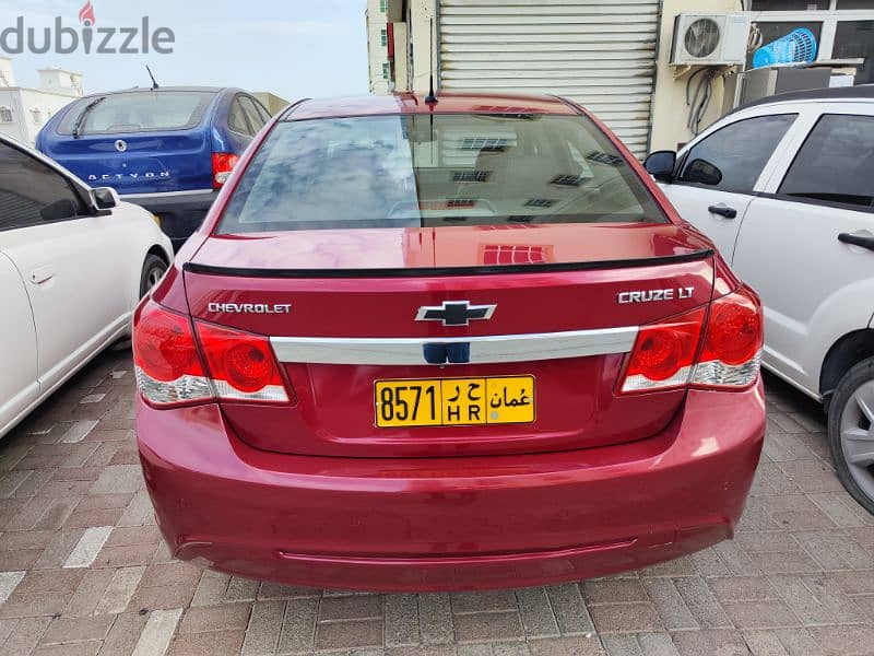 Chevrolet Cruze for sale in good condition 4