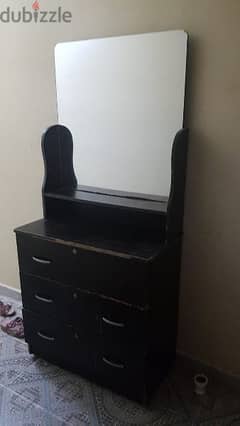 dressing Table 0