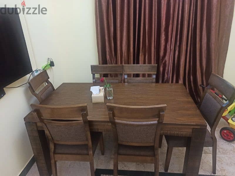 dining table with 6chairs 5