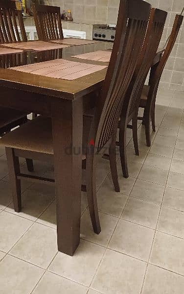 six seater dining table with four chairs 7