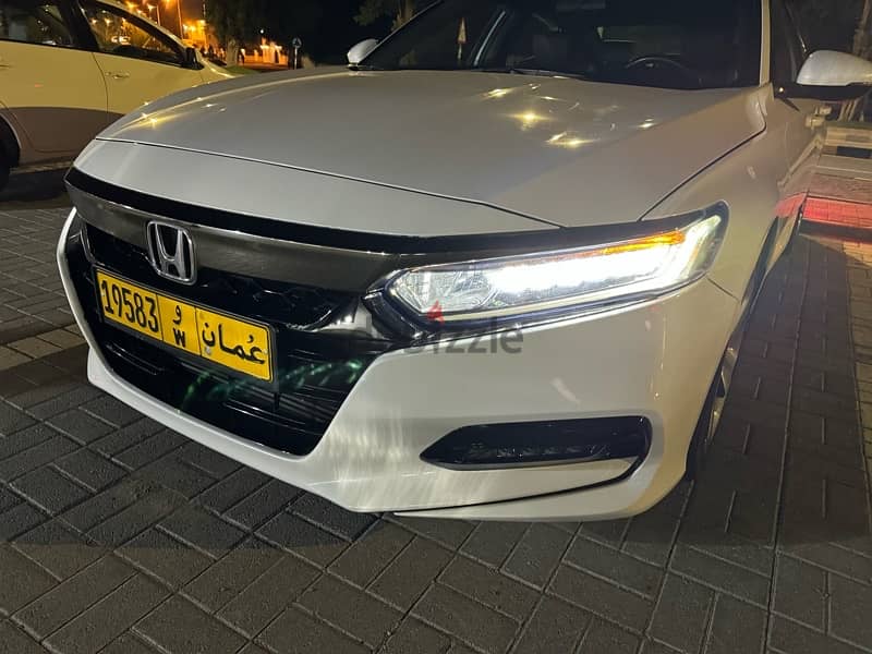 Honda Accord 2018 entire service history (expat owned) 10