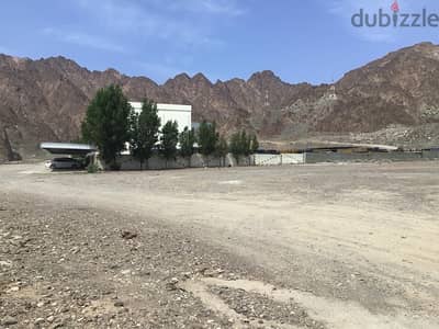 Commercial industrial land for rent /warehouse construct in wadi kabir