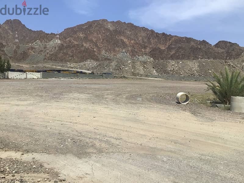 Commercial industrial land for rent /warehouse construct in wadi kabir 1