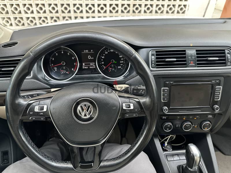 Volkswagen Jetta 2015 with the best condition 5