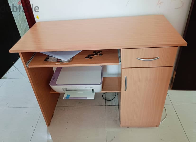 TV, Wardrobe, Book Shelf, Teapoy, Computer & Study Table for Sale 4