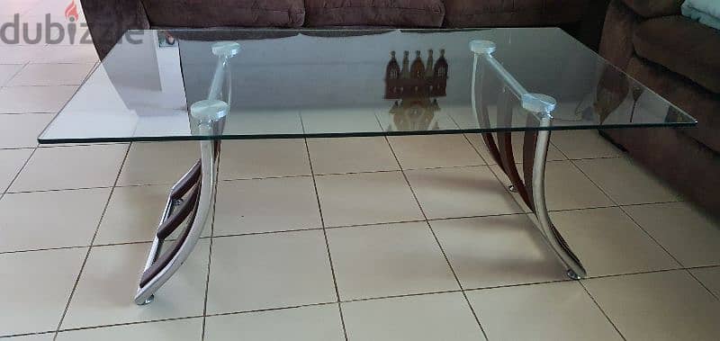Glass to Center table 0