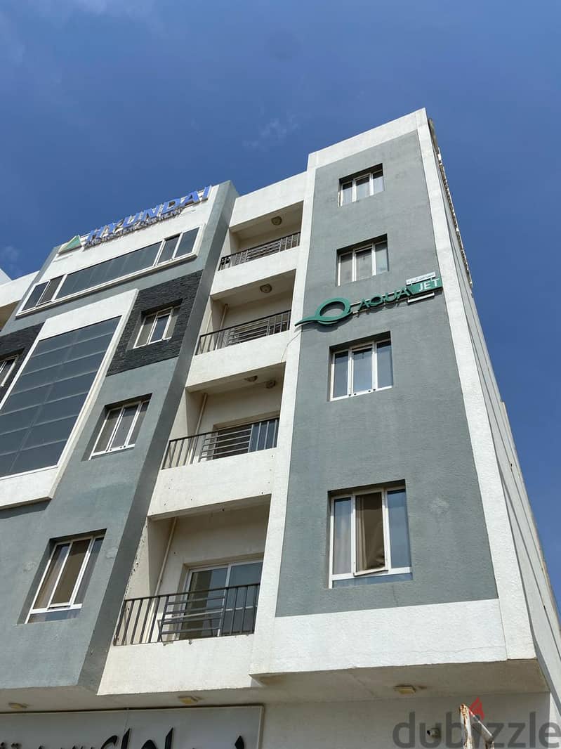 A distinctive apartment for rent in Al Mawaleh - including internet 5