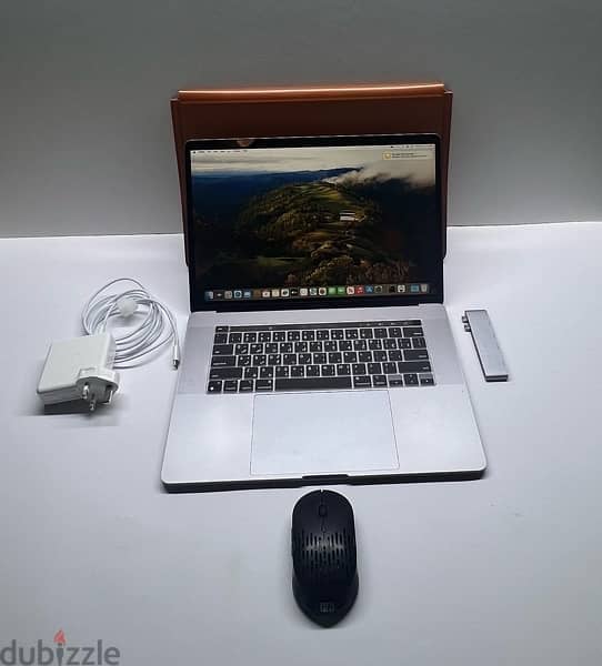 Apple Macbook pro A1990 2019, i7 9th , 16gb ram,512gb ssd,4gb graphics 9