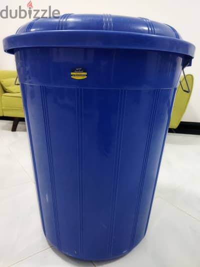 Heavy Duty 30 Gallon Plastic Bucket