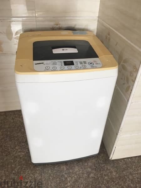 LG  7.0 Kg washing machine fully automatic in very good condition 2