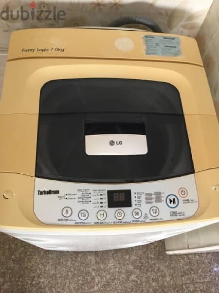 LG  7.0 Kg washing machine fully automatic in very good condition 3