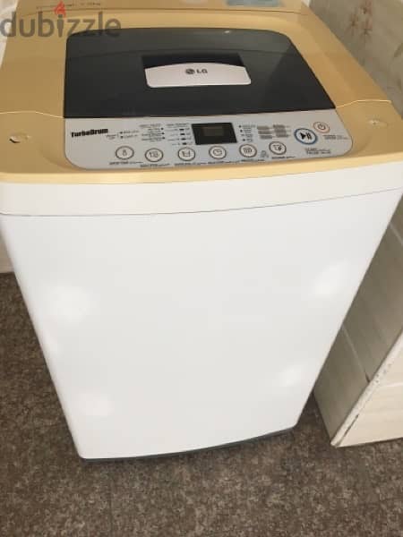 LG  7.0 Kg washing machine fully automatic in very good condition 6