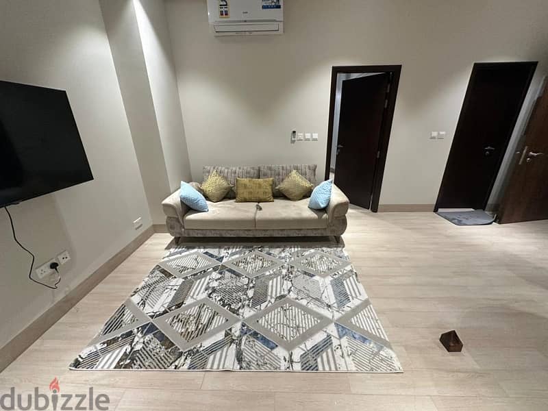 Hawana room for rent 30 omr daily fully furnished apartment 4