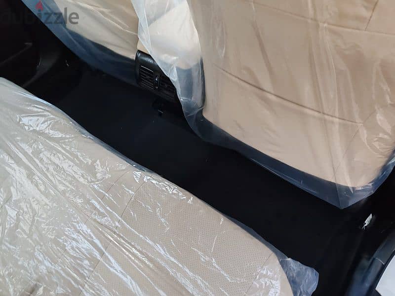 سيارة تويوتا كامري موديل   2017  قمة النظافة من الداخل والخارج 5