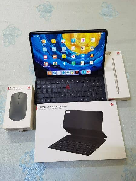 Huawei Matepad pro 10.8 with keyboard and all accessories 2