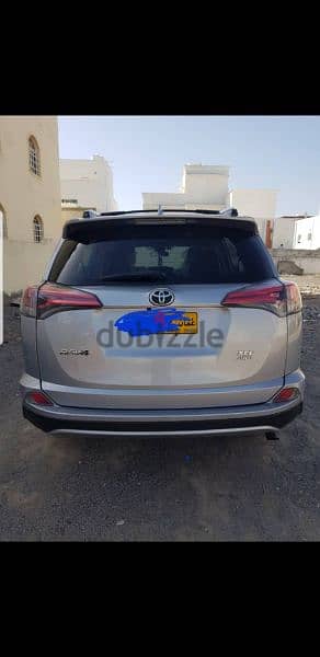 rav4 2017 good condition  and good prce hurry up 8