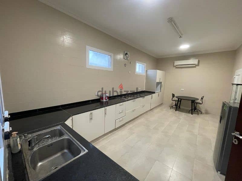 One bhk apartment in aziba Read description before contacting 5