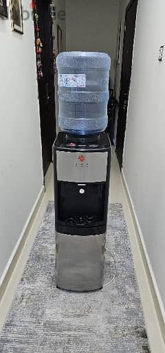 Water Dispenser Barely Used