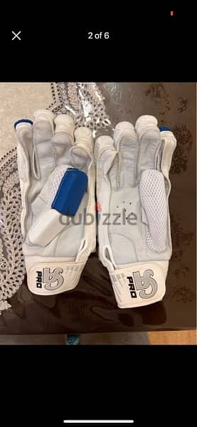 قفازات ضارب الكريكيت - الجانب الأيسرCricket Batsman Gloves -Left hande 1