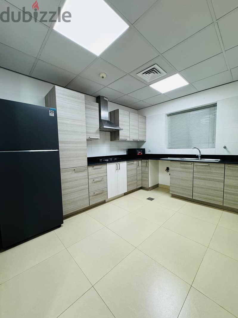 2 BHK furnished apartment Muscat Grand Mall (zw332) 8
