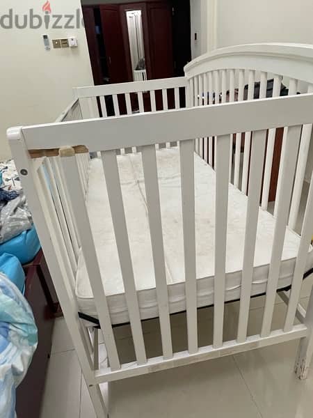 baby cot with mattress 1