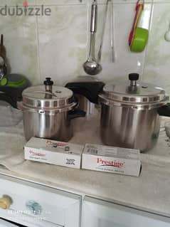 3.5 ltr and 5.5 ltr stainless steel pressure cooker