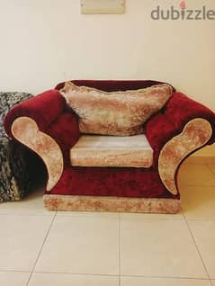 single sofa 0
