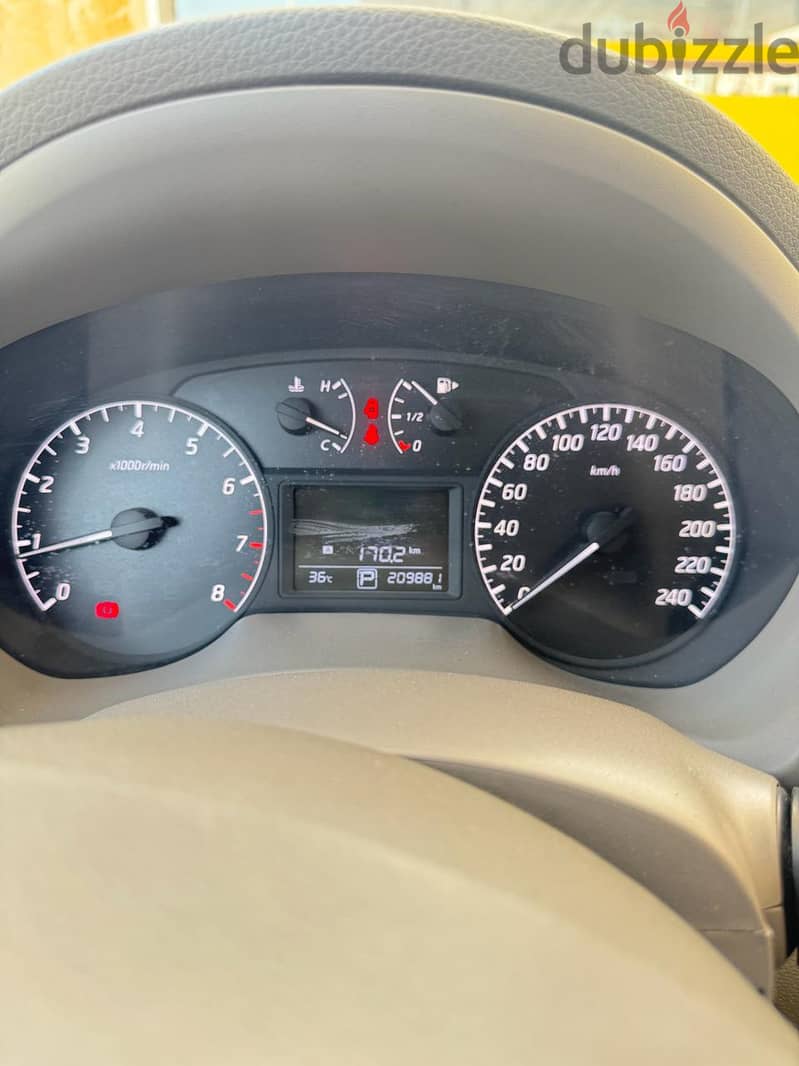 1.6 Nissan Tida, 2014 an excellent condition 5