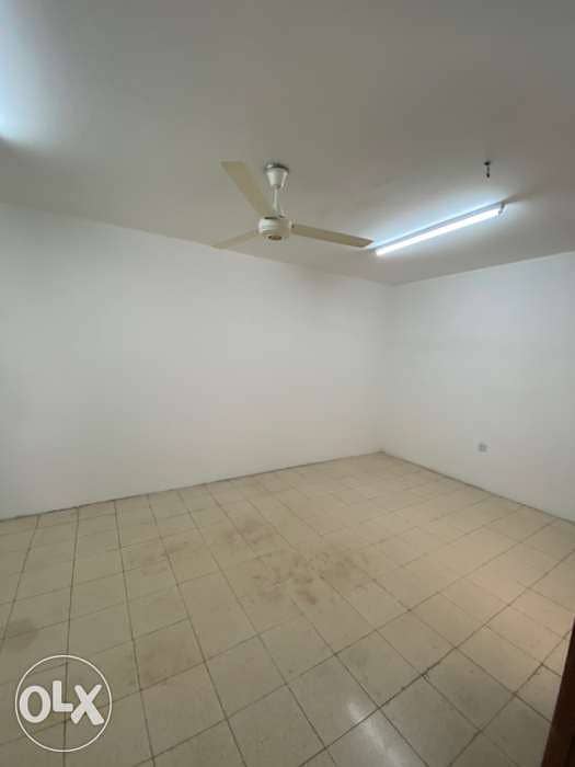 2bhk in ruwi (B71) 7