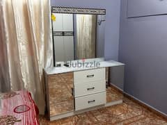 6 rial daily room for rent available