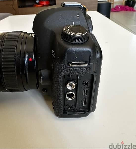 Canon 5D mark Ii full frame camera with 24-105 f4 lens 3