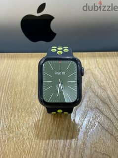 Apple Watch Series-5 44MM Excelent Cobdition.