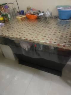 Dinning table for sale 0