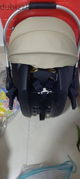 Mother care stroller and car seater 7
