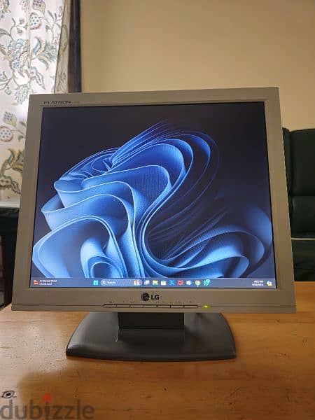 LG Monitor For Sale 1