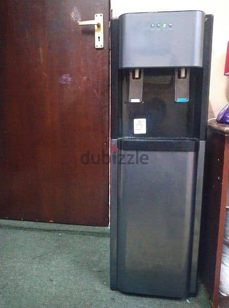 water dispenser for sale good condition 1