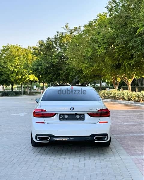 BMW 740i M-Kit GCC بي أن ٧٤٠ ام كيت خليجي وكالة عمان 4