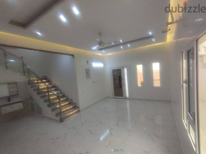 Villa For Sale : Maabela South Near Nesto Road, Baladiya Road 3