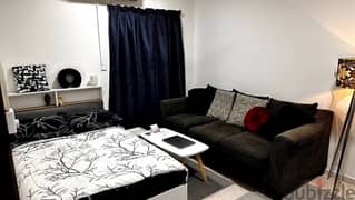 Fully Furnished Room for monthly rent in Al Khuwair 0
